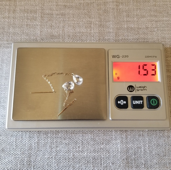 14K Gold Threader Earrings - Picture 10 of 13